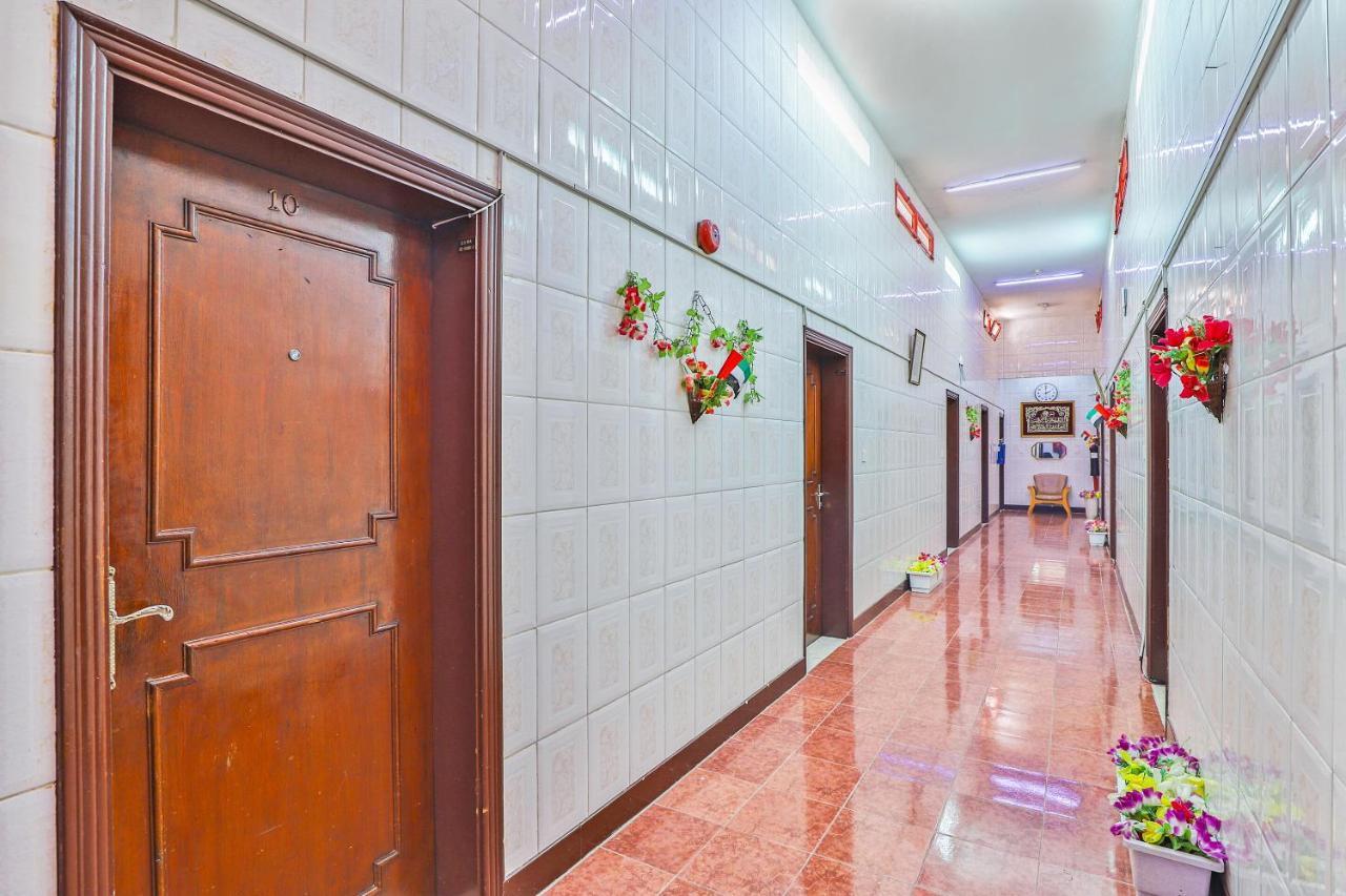 Oyo 393 Al Wehda Hotel Дубай Экстерьер фото